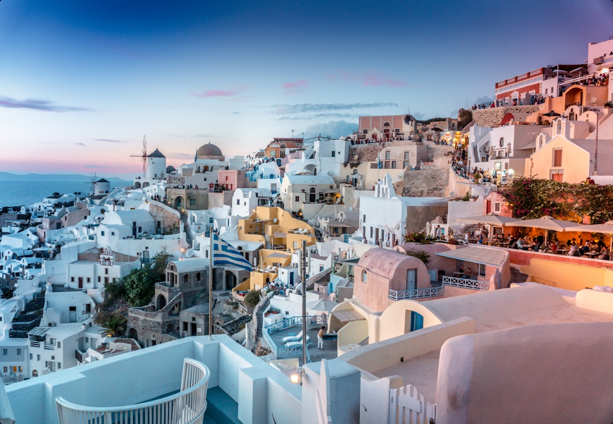 Santorini Caldera Airvix